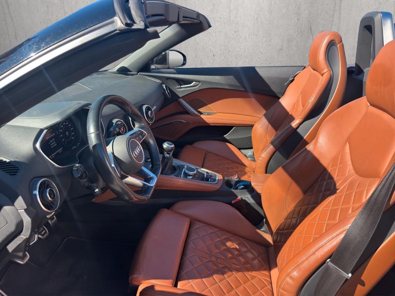 Audi TT Roadster 2.0 TFSI Sedili sportivi S line