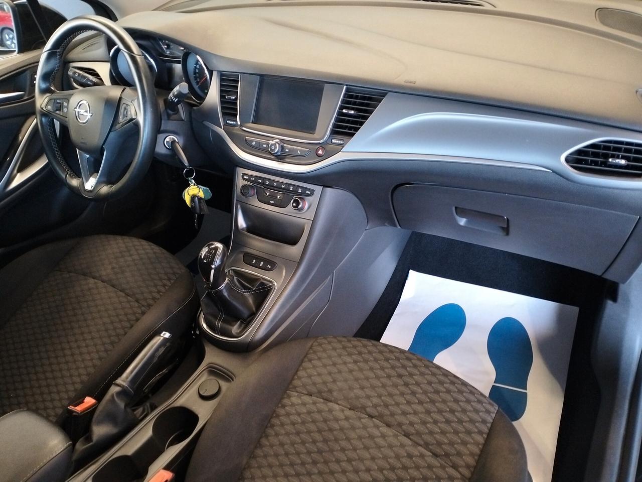 Opel Astra 1.4 Turbo 140CV 4 porte Advance