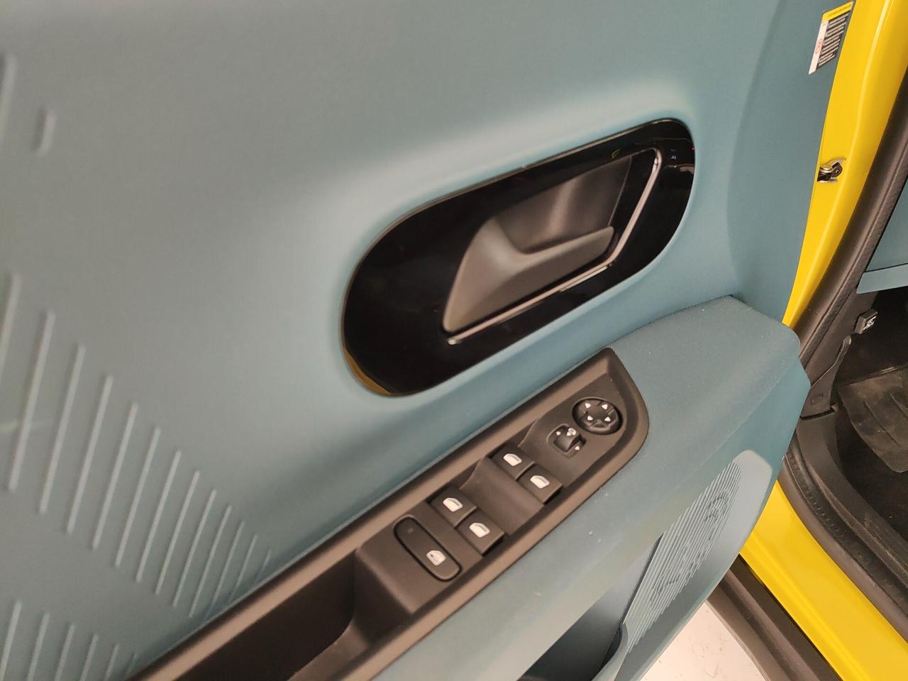 Fiat Grande Panda Hybrid La Prima 1.2 110CV