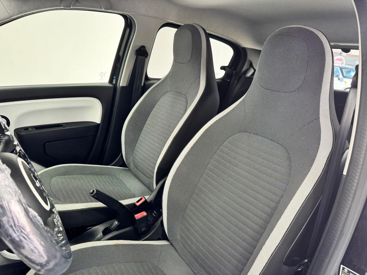 Renault Twingo Limited 70 CV-TAGLIANDATA RENAULT-GARANTITA-2017