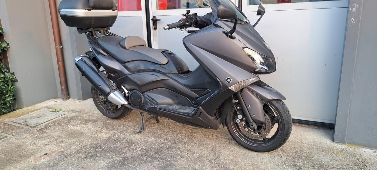 Yamaha TMAX 530