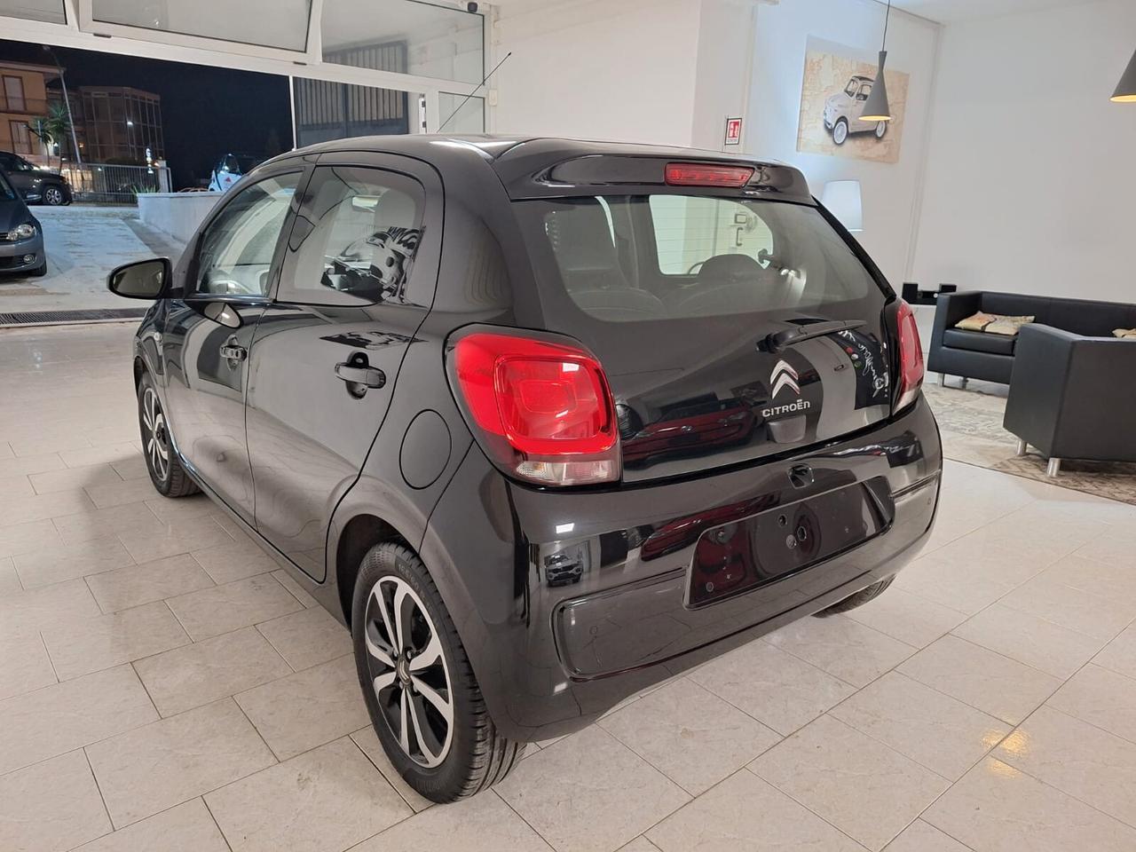 Citroen C1 VTi 68 Shine INTROVABILE - PELLE/CARPLAY/RETROCAMERA