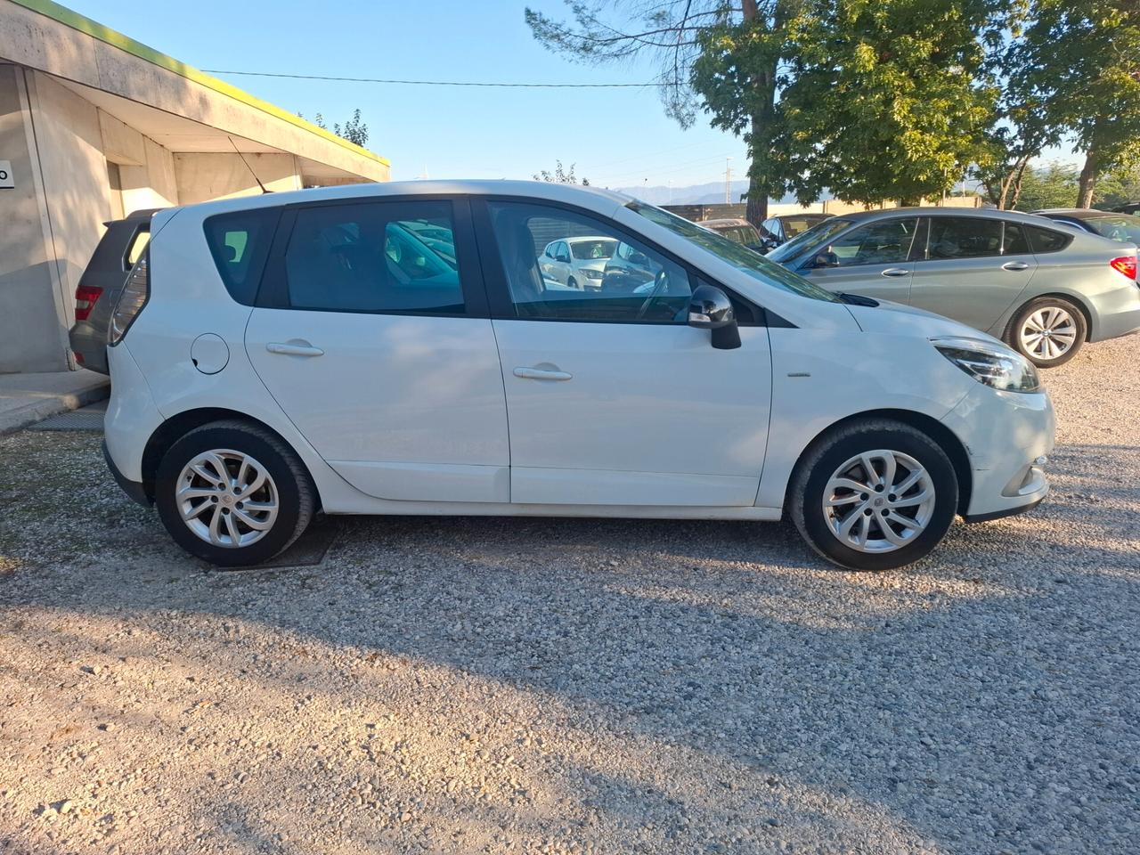 Renault Scenic Scénic XMod 1.5 dCi 110CV Start&Stop Energy