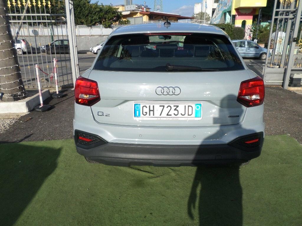 Audi Q2 35 TDI quattro S tronic Business Plus