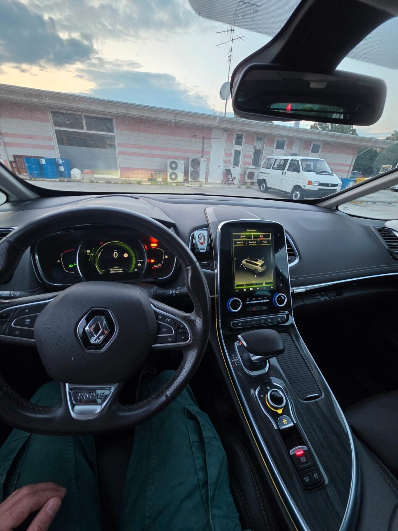 Renault Espace dCi 160CV EDC Energy Initiale Paris 4Control