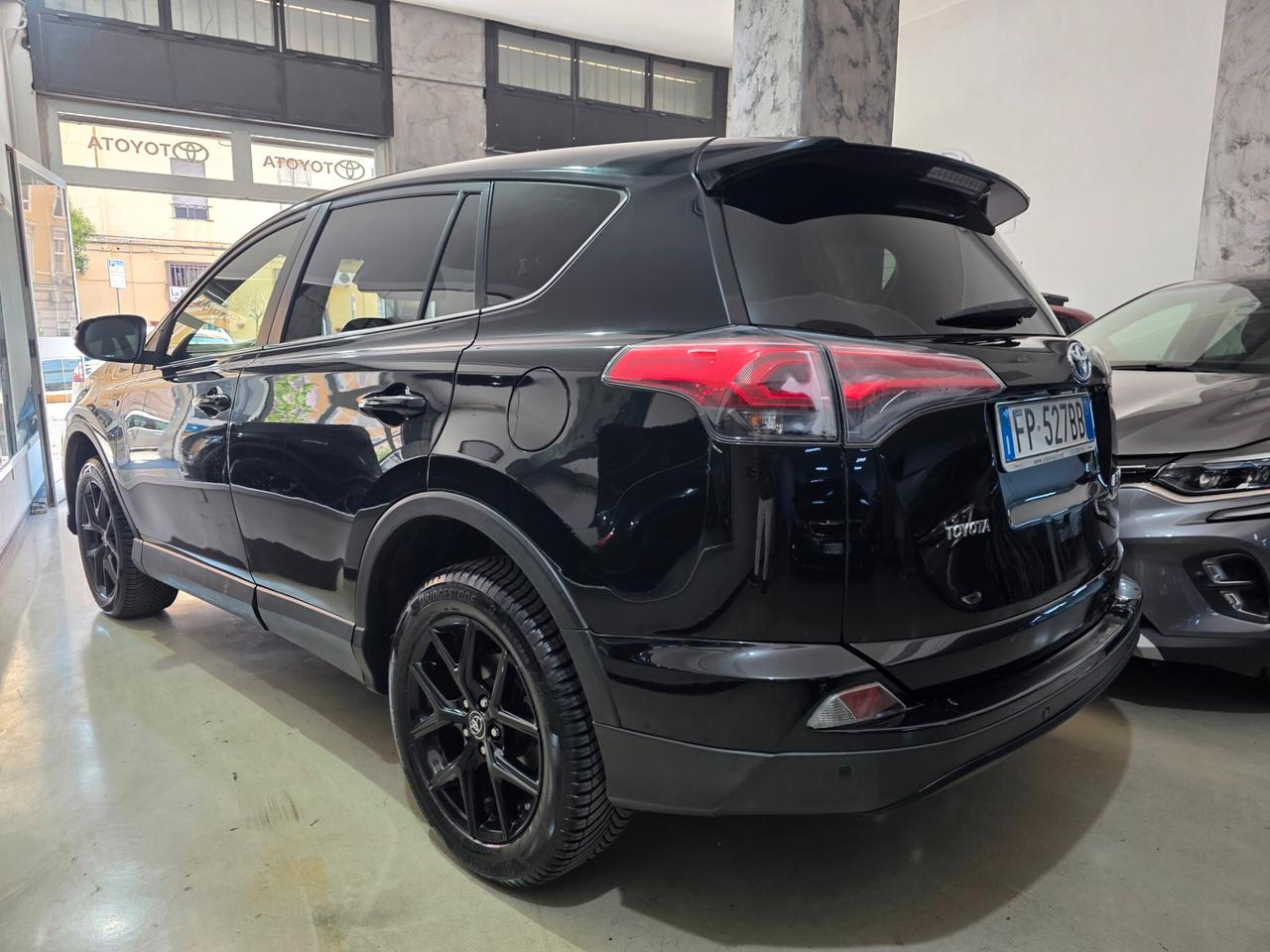 TOYOTA Rav4 2.5 Hybrid 155cv 2WD LOUNGE 2018