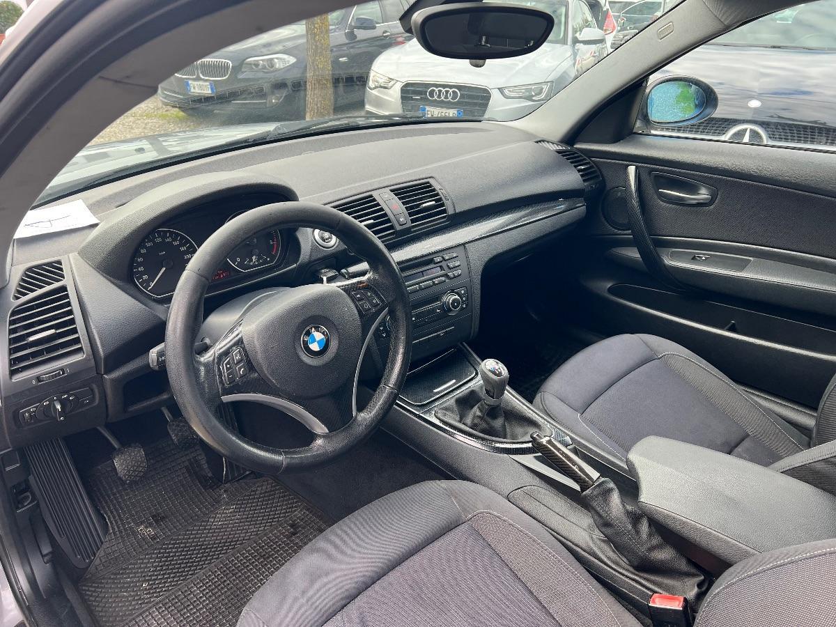 BMW - Serie 1 116d 3p 2.0 Eletta 116cv dpf