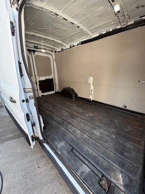 Ford Transit Custom 320 2.0 EcoBlue 170 PC Furgone Titanium