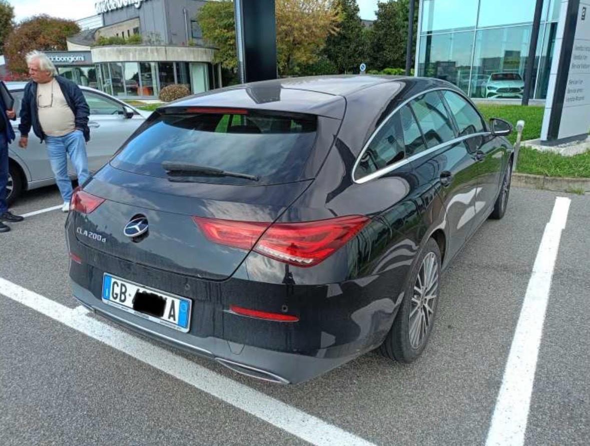 Mercedes-benz CLA 200 d Automatic Shooting Brake Sport