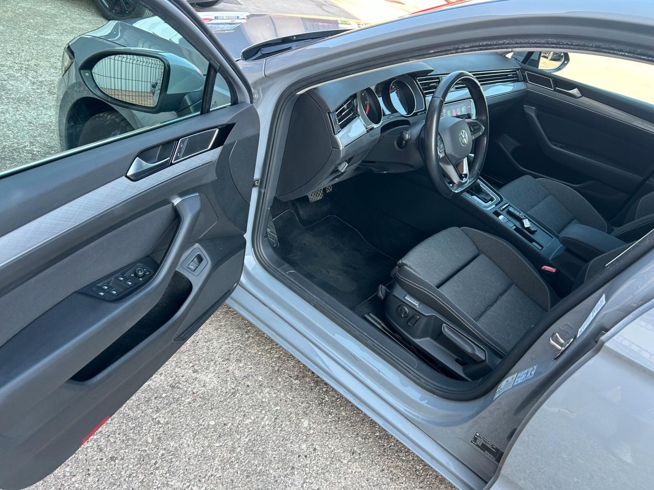 Volkswagen Passat Variant 2.0 TDI SCR 122 CV EVO DSG Business