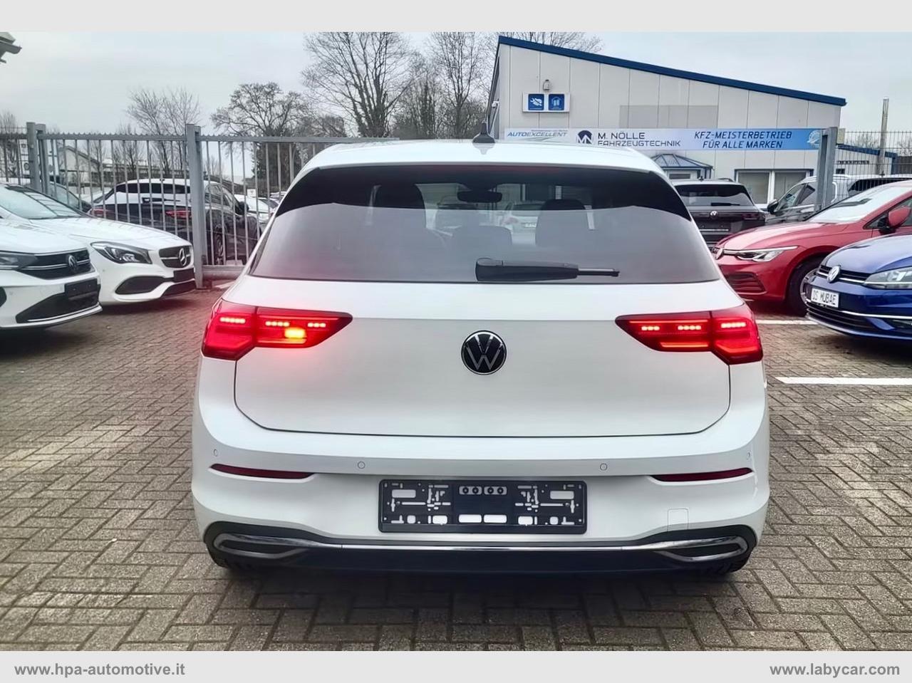 VOLKSWAGEN Golf 1.5 TSI 150CV Style NAVI IQ-LIGHT RETROCAMERA