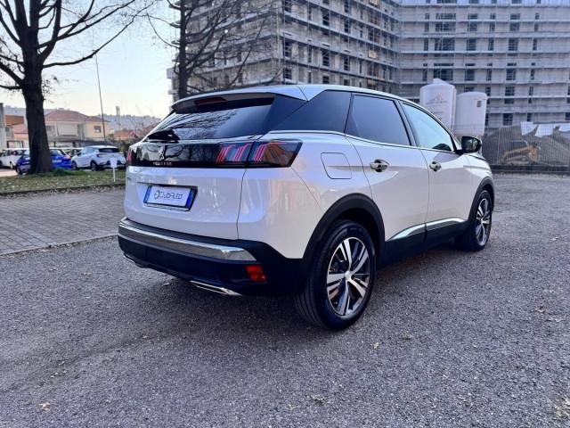 Peugeot 3008 II 1.2 hybrid 48V Allure Pack 136cv e-dcs6