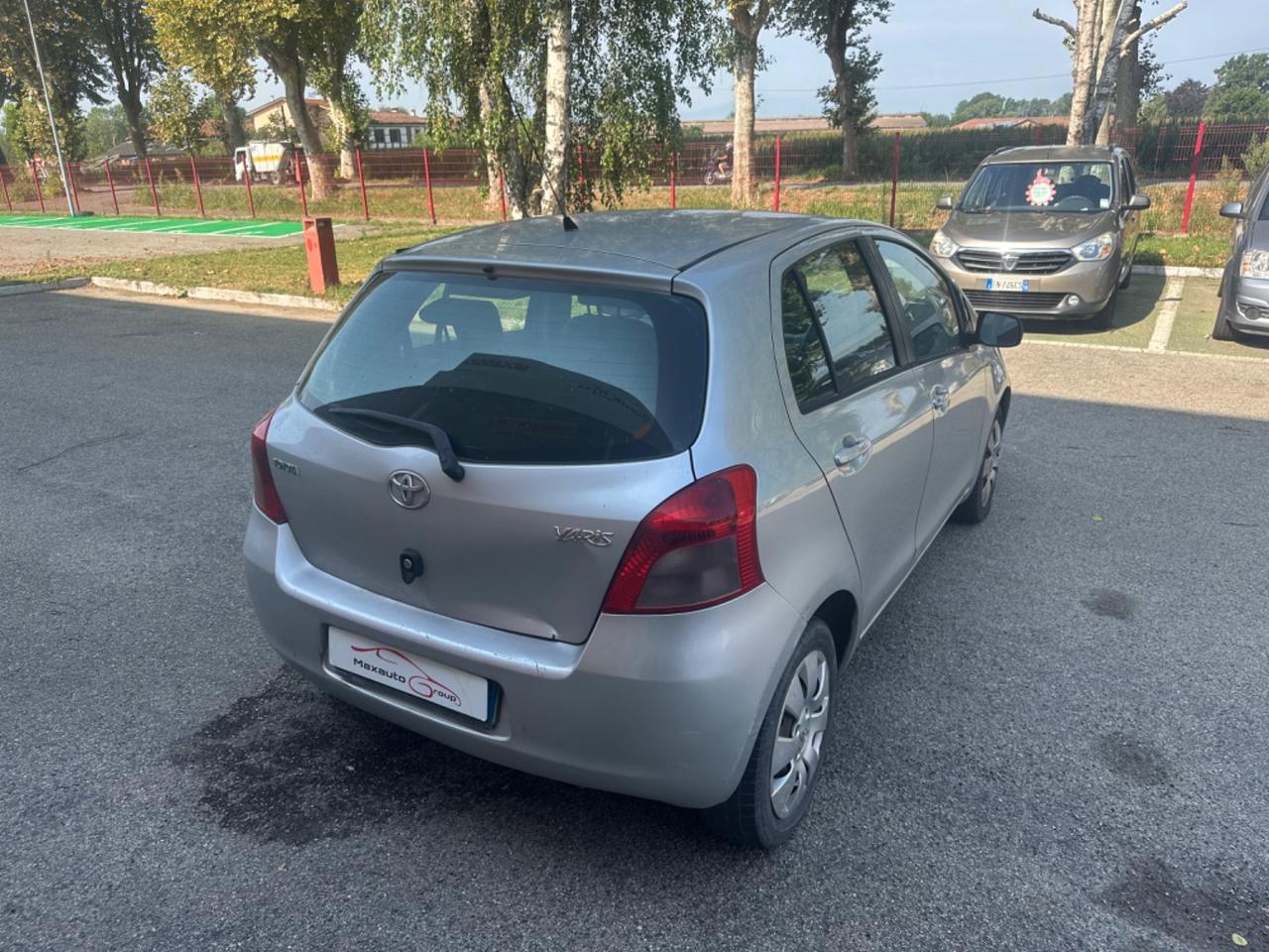 Toyota Yaris 1.0 5 porte