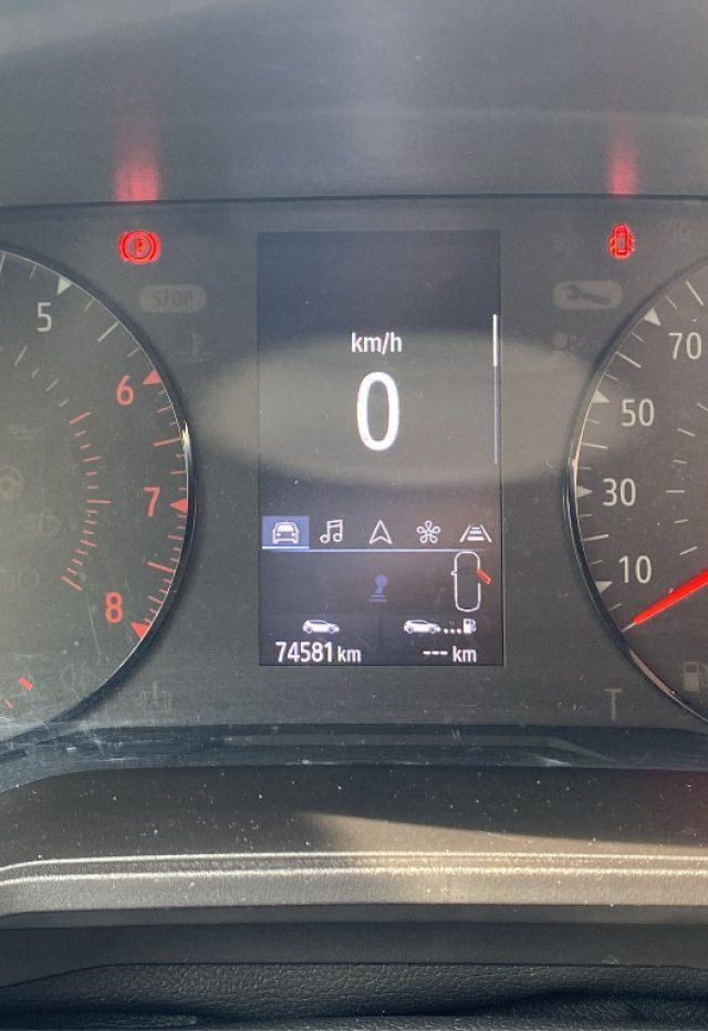RENAULT Clio TCe 100 CV 5 porte Business ADATTA A NEOPATENTATO