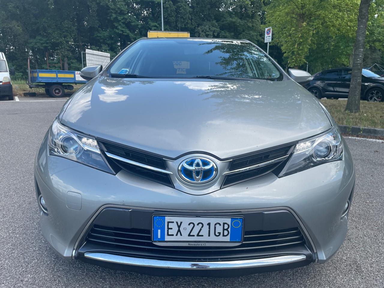 Toyota Auris 1.8 Hybrid*Neopatentati*Solo 105000km*