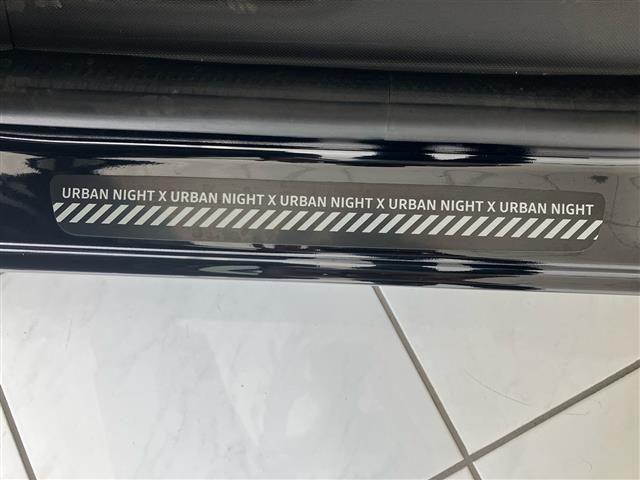 RENAULT Twingo 22kWh Urban Night