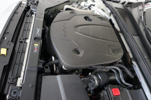 VOLVO V60 D3 Momentum Business Uniprop. Ufficiale Italia