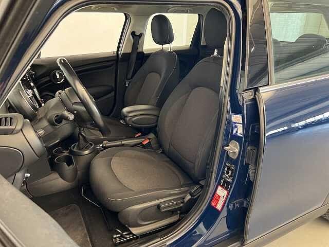 MINI Mini Mini 1.5 Cooper D Business XL 5 porte