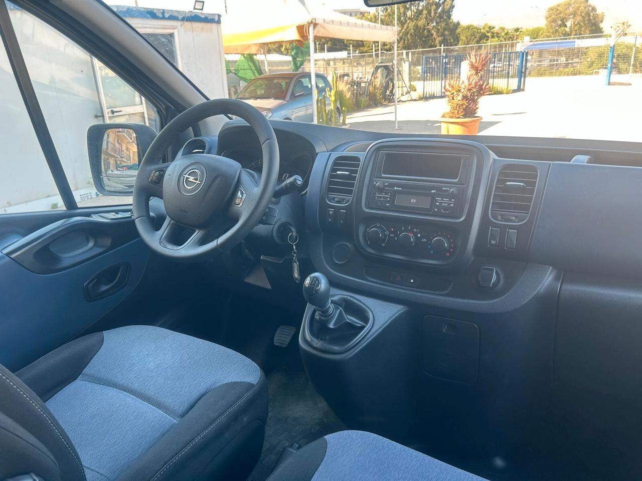 Vivaro 29 1.6 BiTurbo 125cv 2019 9Posti