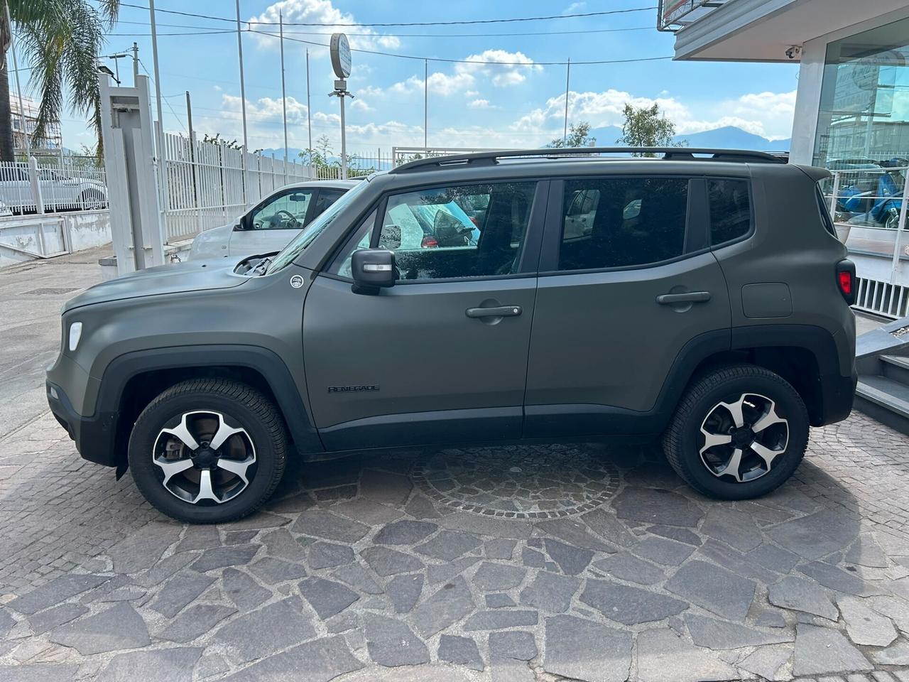 Jeep Renegade 1.3 Trailhawk T4 240CV PHEV 4xe AT6