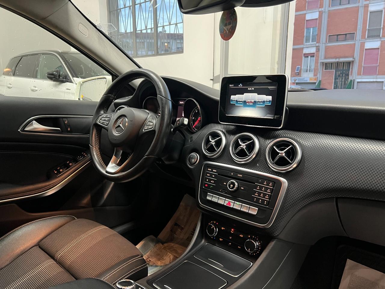 Mercedes-benz A 180 d Automatic Premium