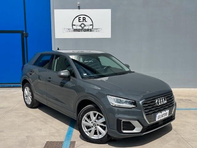Audi Q2 35 TFSI S tronic Business Design
