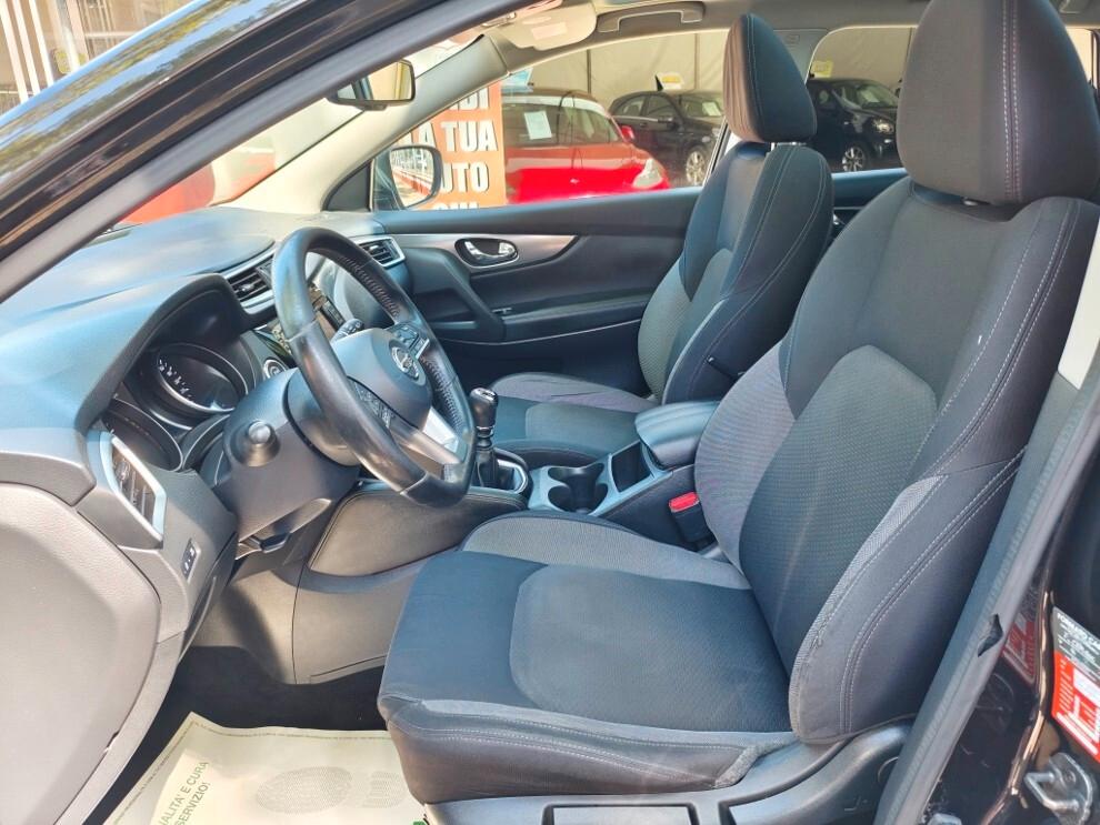 Nissan Qashqai 1.5 DCI 360° TETTO P NAVI FULL EURO 6