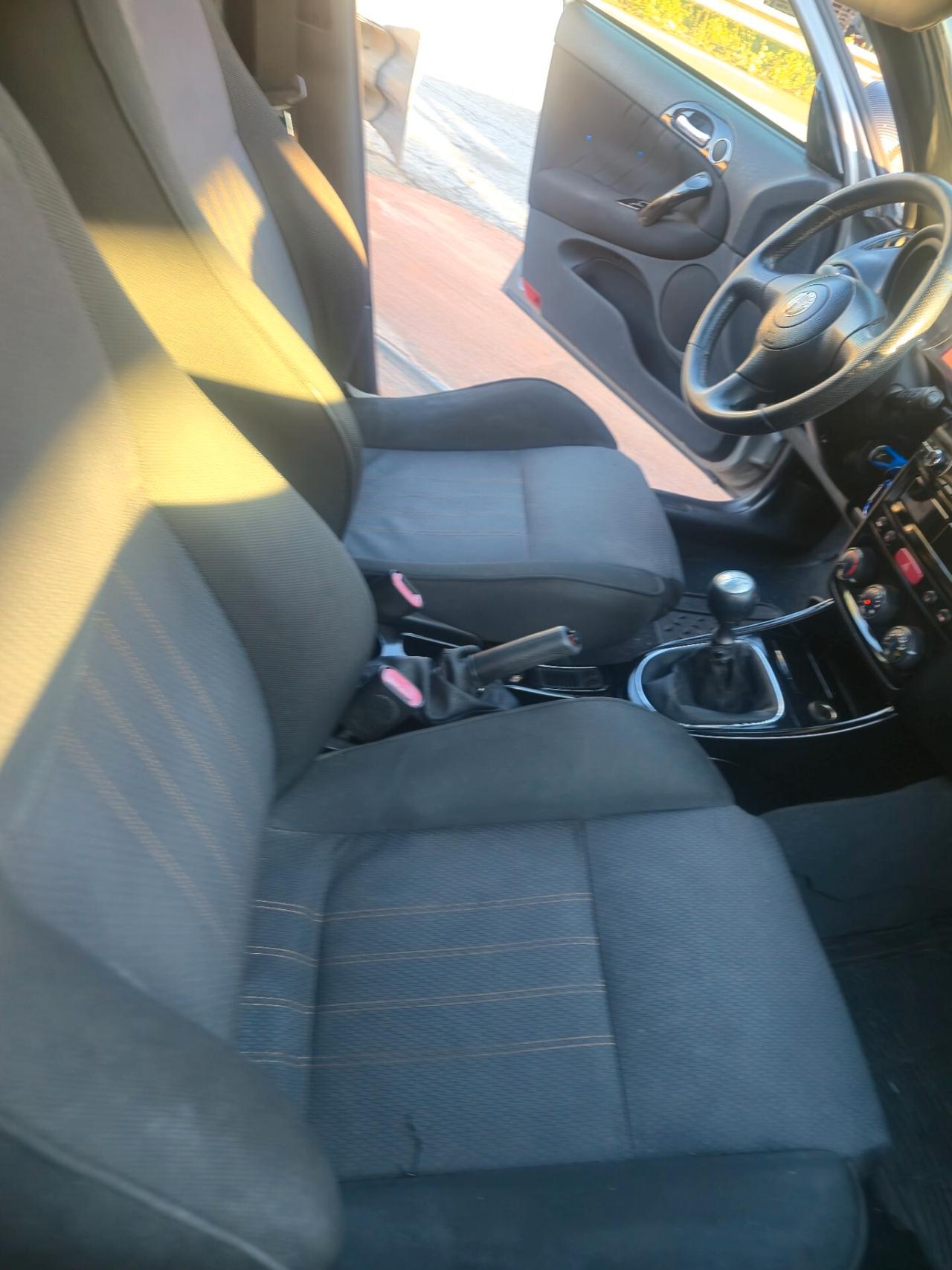 Alfa Romeo 147 1.9 JTD M-JET 16V 5 porte Q2