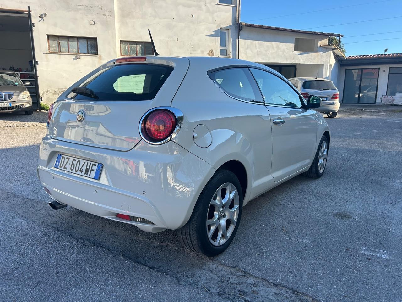 Alfa Romeo MiTo 1.3 JTDm 90 CV Distinctive Sport Pack
