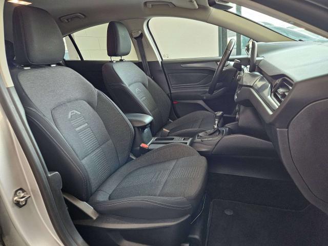 Ford Focus 1.0 ecoboost h ST-Line s HYBRID NEOPATENTATI