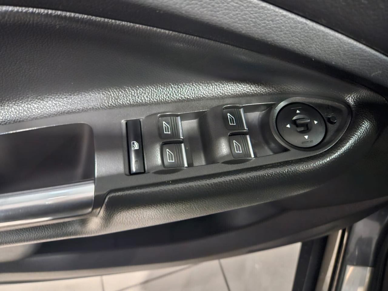 FORD KUGA 1.5 DIESEL ST-LINE DEL NORD ITA 2019