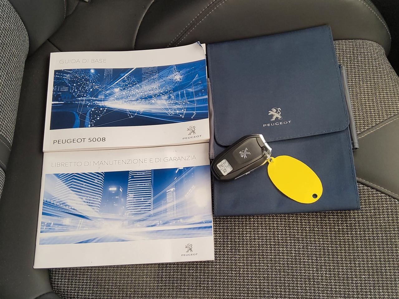Peugeot 5008 BlueHDi 150 S&S Allure