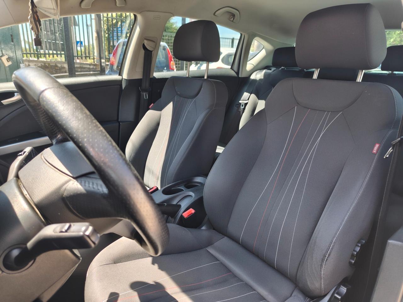 Seat Leon 1.6 TDI CR DPF Style