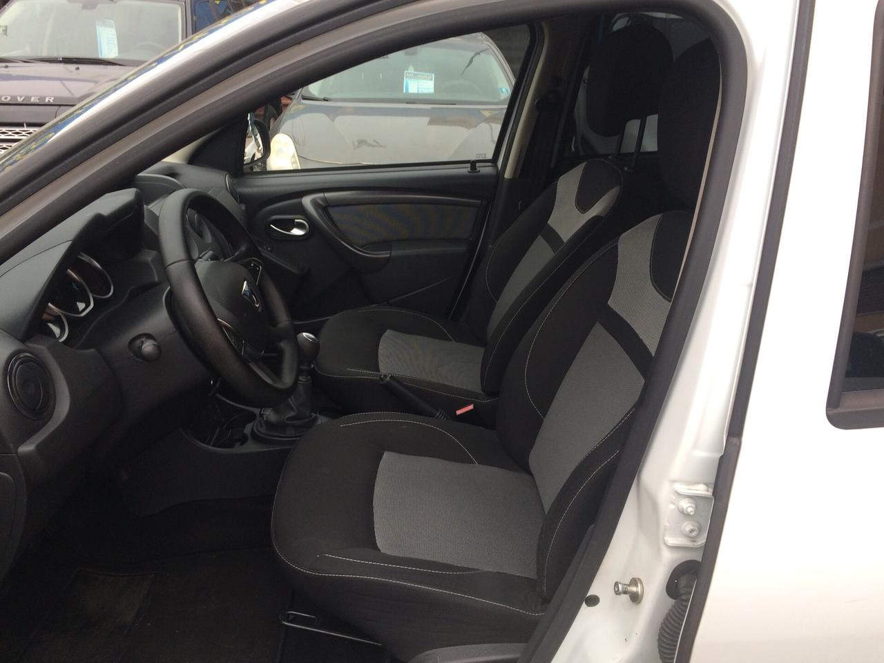 2017 Dacia Duster 1.5 dCi 110CV 4x2 tagliandata con cinta distribuzione eseguita a km 171000!