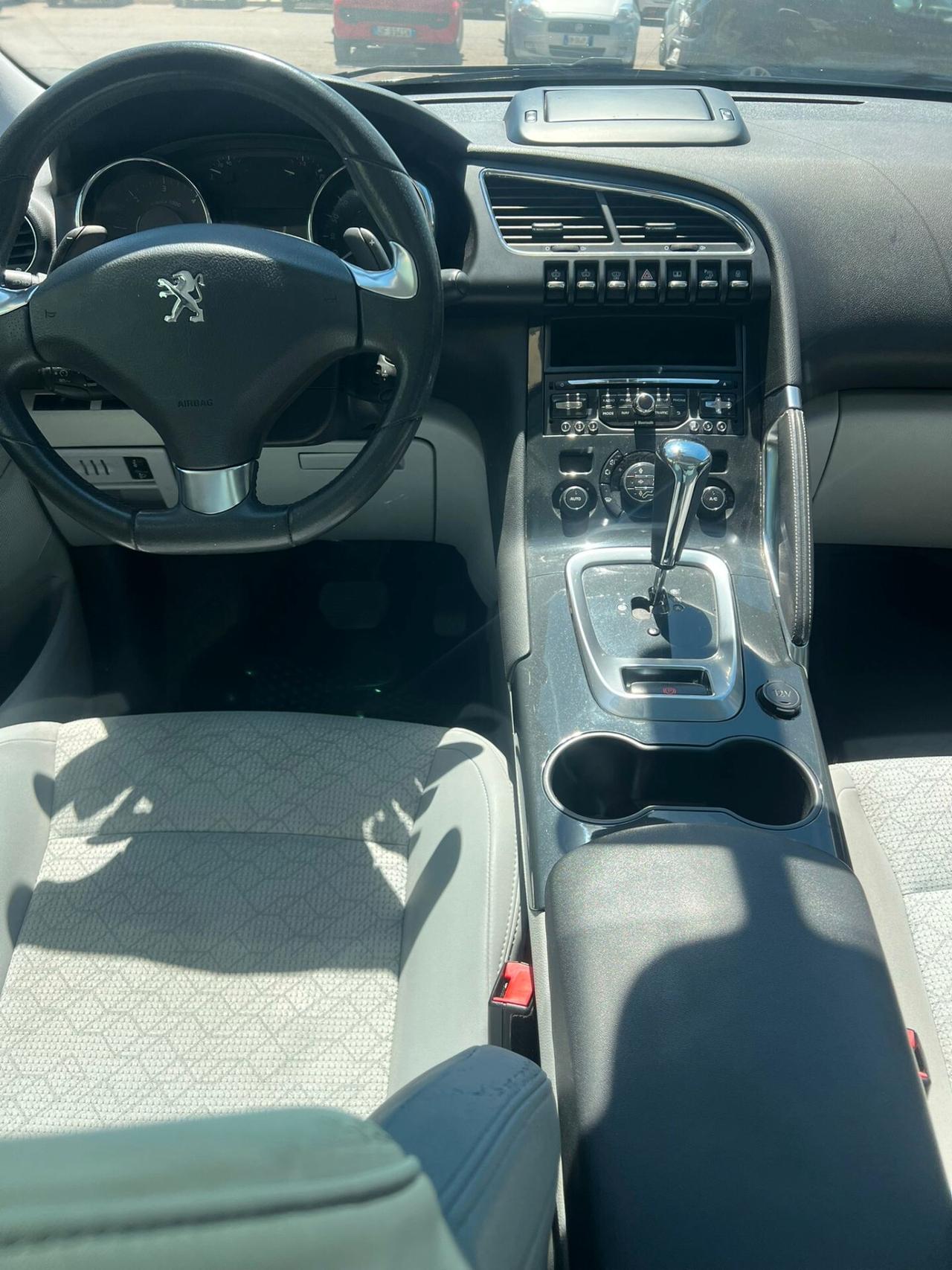 Peugeot 3008 2.0 HDi 150CV Business