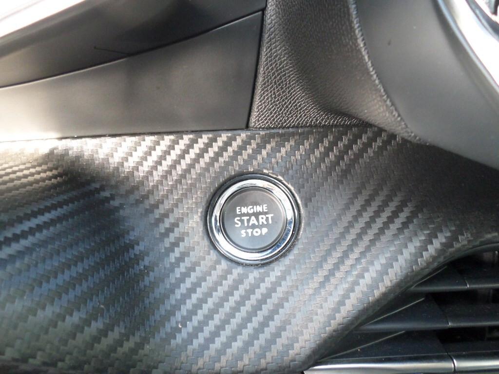 Peugeot 208 PureTech 100 Stop&Start 5 porte Allure