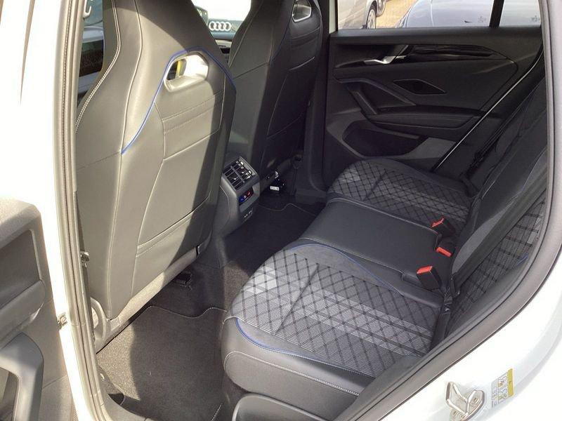 Volkswagen Tiguan 1.5 eTSI 150 CV EVO ACT DSG R-Line Nuovo Modello Led Matrix 19"