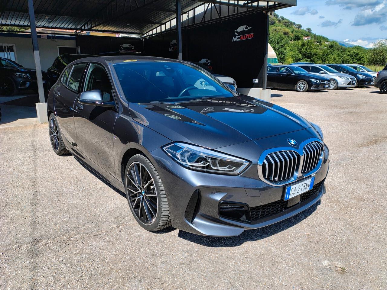 Bmw 116 116d 5p. Msport
