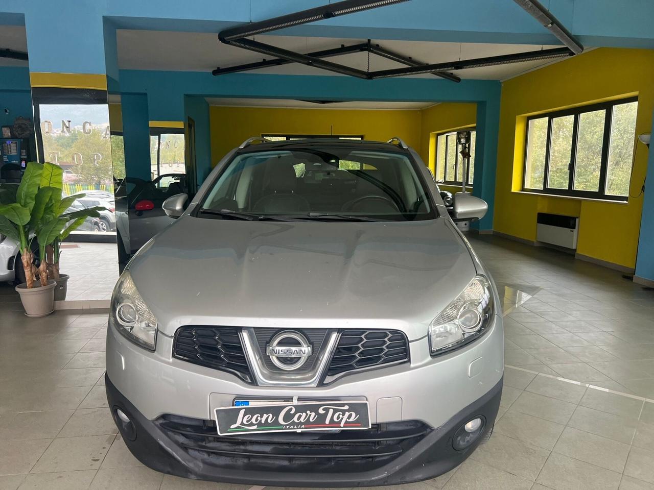 Nissan Qashqai 1.6 dCi tetto in vetro pelle full garantita 12 mesi