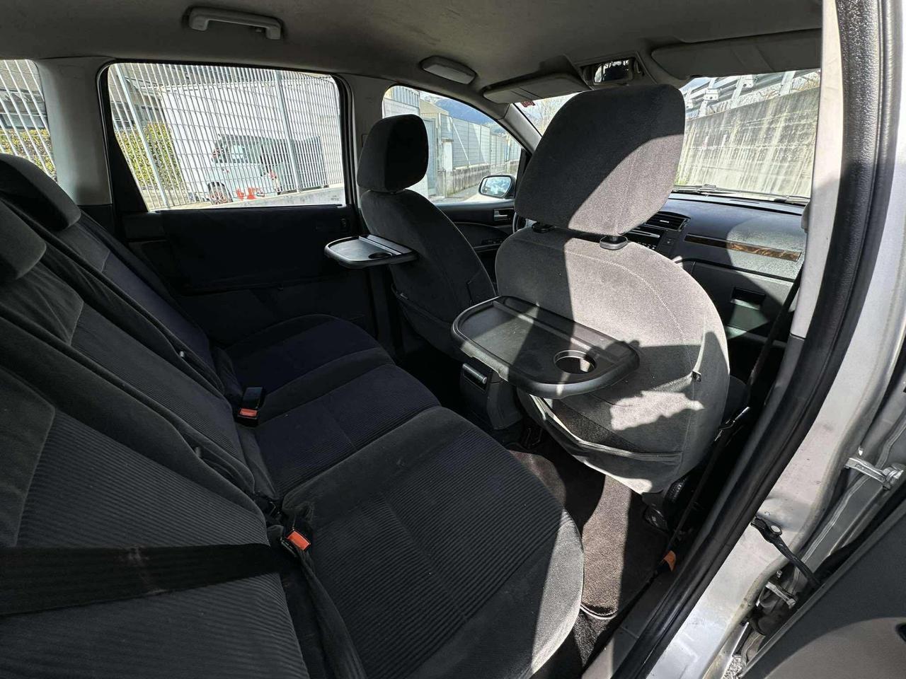 Ford Focus C-Max 1.6 TDCi (110CV) Ok Neopatentati