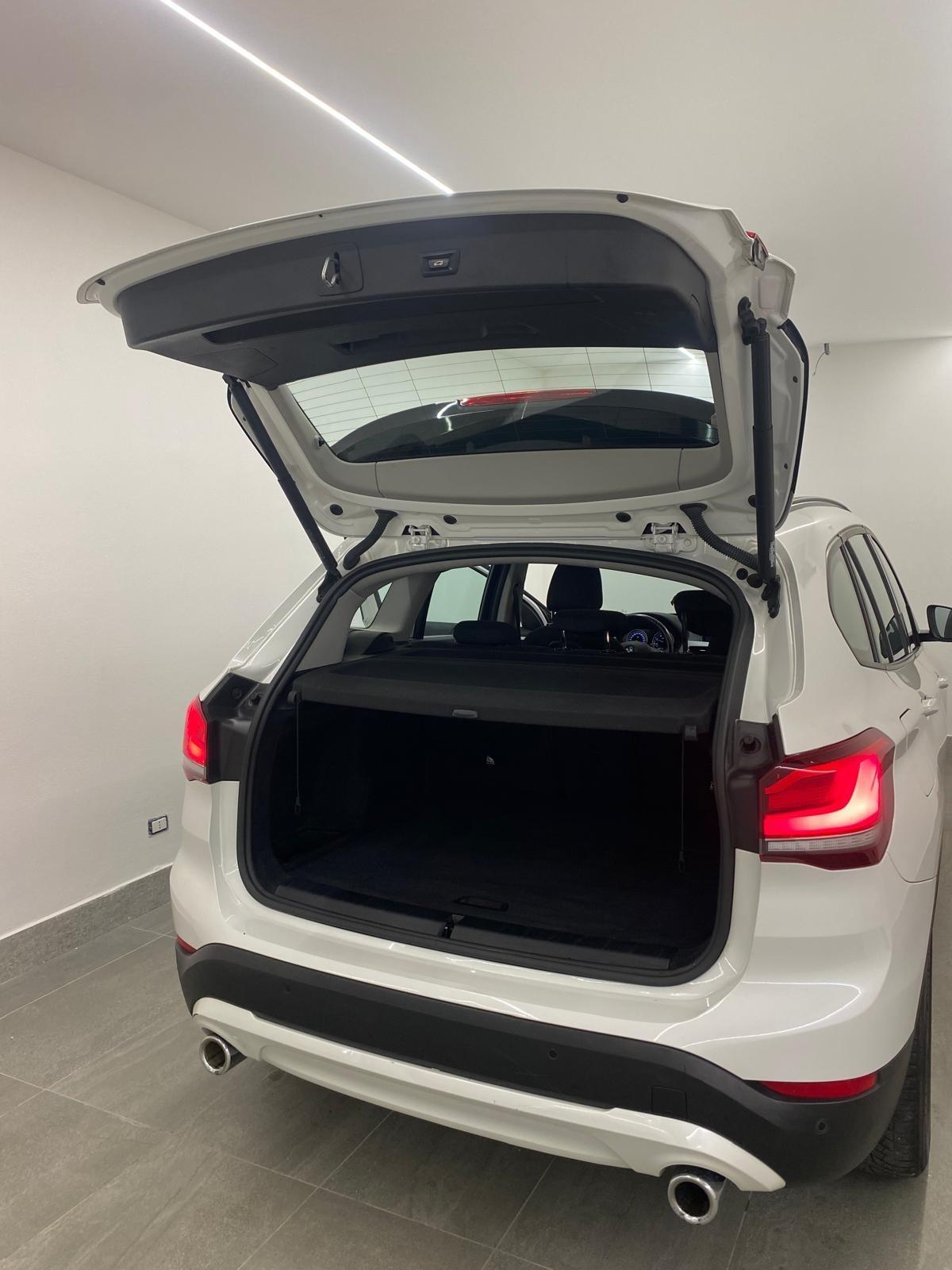 Bmw X1 sDrive18d Advantage