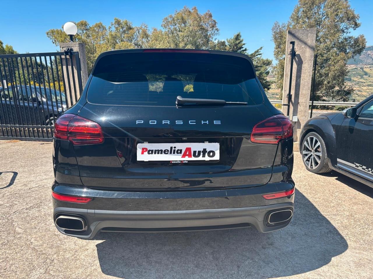 Porsche Cayenne 3.0 Diesel Platinum Edition - 2018