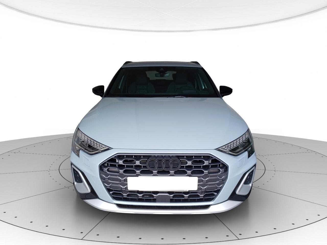 Audi A3 allstreet 2.0 tdi business 150cv s-tronic