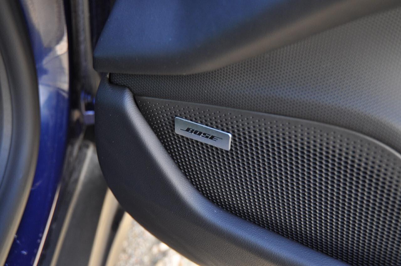 Porsche Taycan 4 Cross Turismo