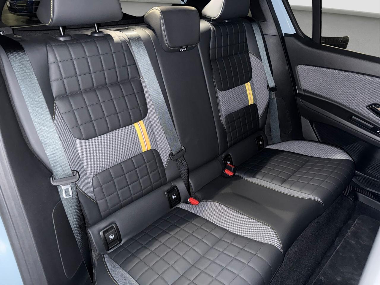 Renault 4 E-Tech Electric 150 CV Comfort Range Iconic