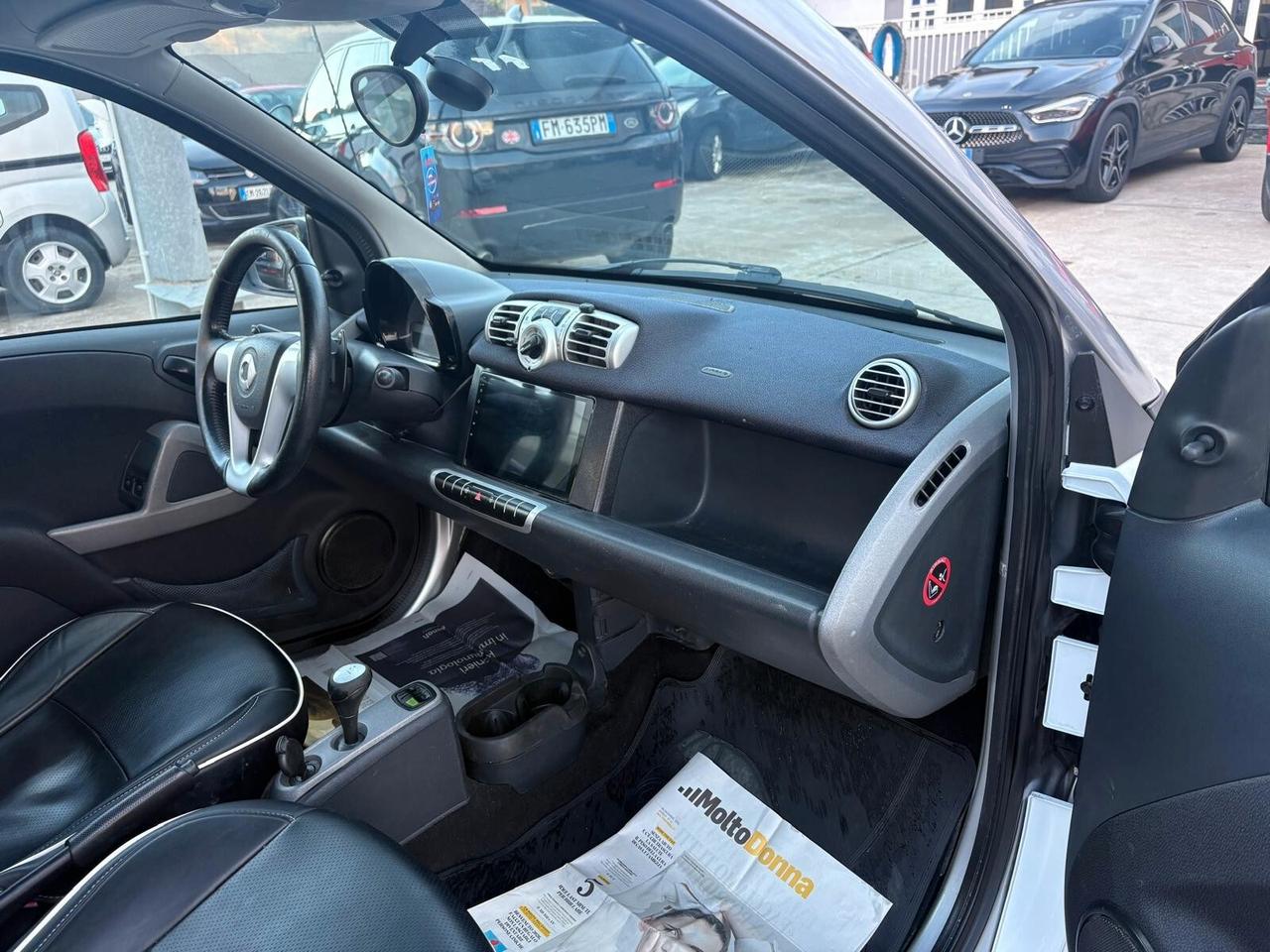 Smart ForTwo 1000 45 kW MHD coupé pure