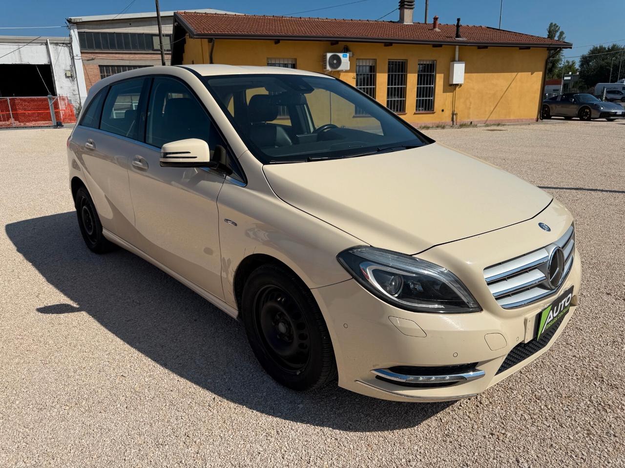 Mercedes-benz B 180 CDI BlueEFFICIENCY Executive