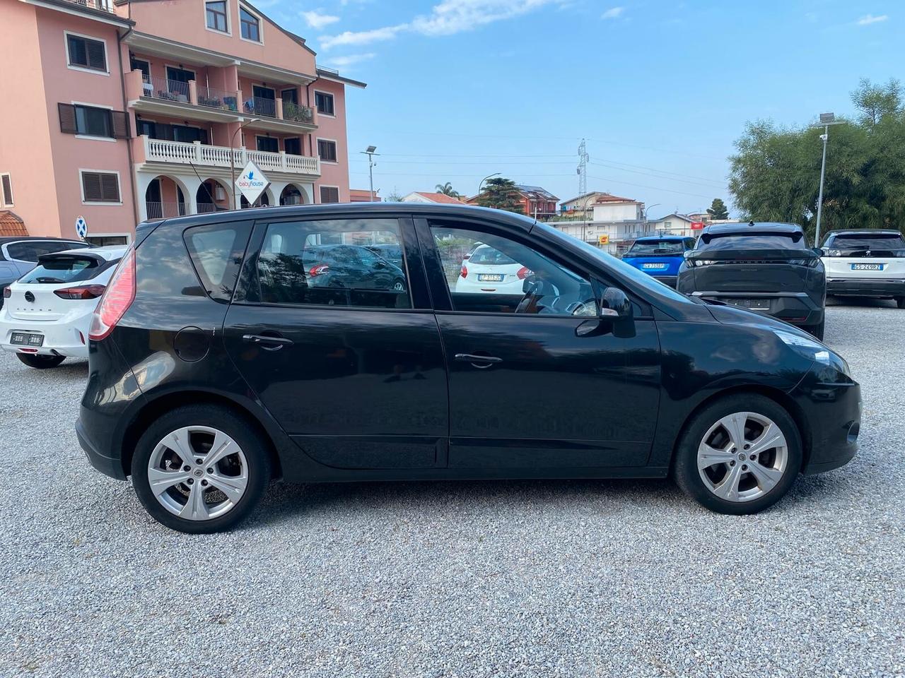Renault Scenic Scénic X-Mod 1.5 dCi 110CV Luxe