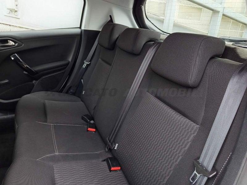 Peugeot 208 208 5p 1.2 puretech Active gpl 82cv