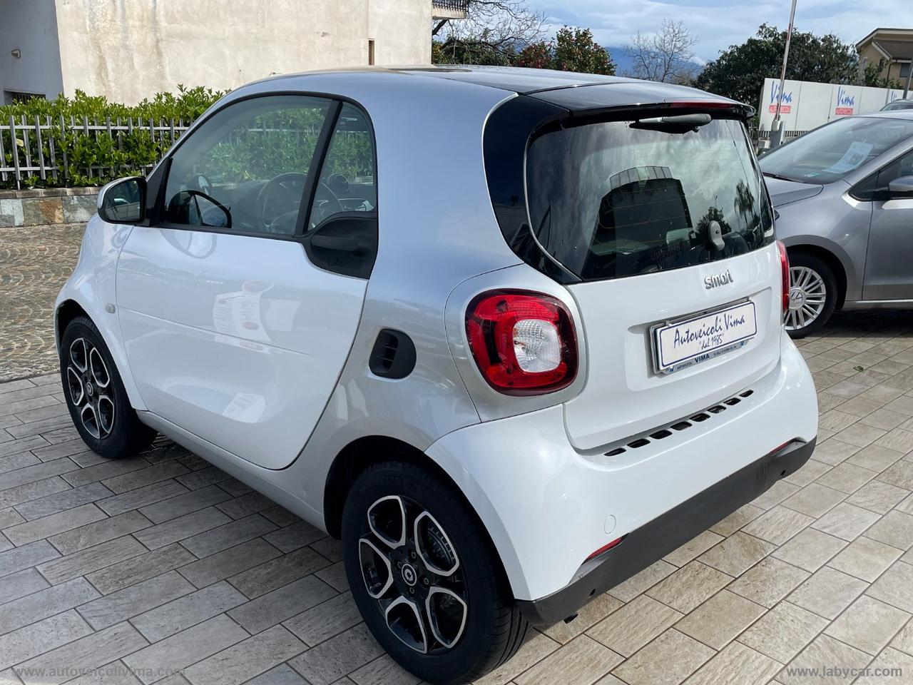 SMART fortwo 70 1.0 twinamic Passion